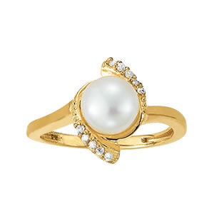 Pearl Gemstone Fashion Ring · 0.07 ct tw