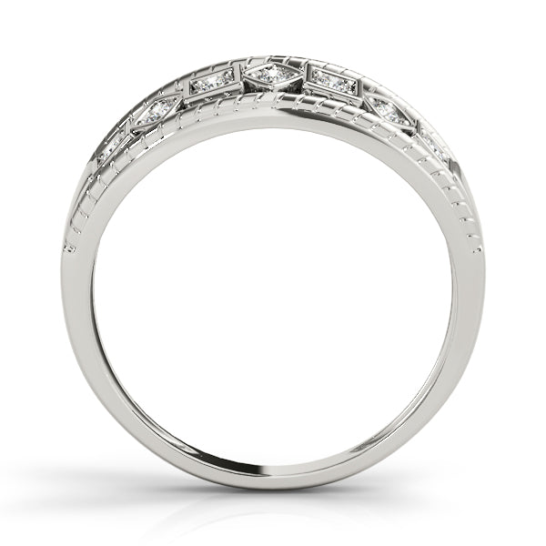 Diamond Fashion Ring · 0.27 ct tw