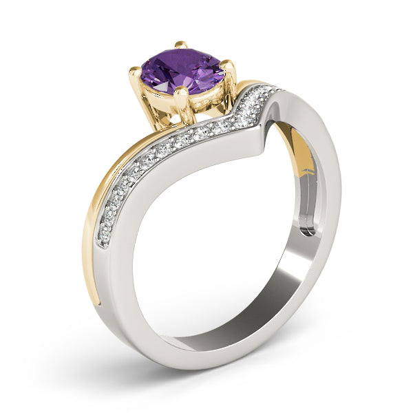 Oval 7x5 Diamond Ring · 0.14 ct tw