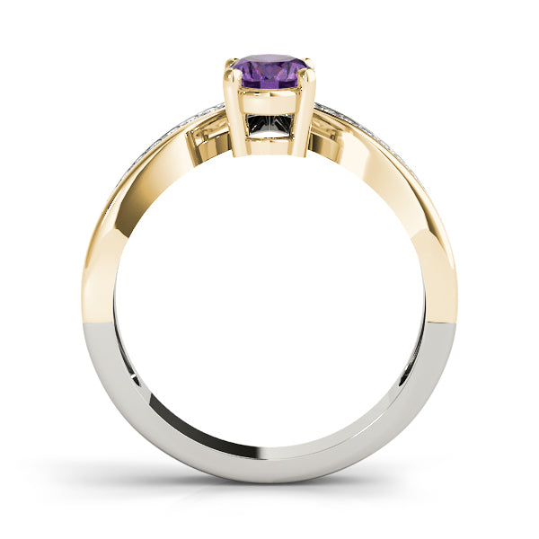 Oval 7x5 Diamond Ring · 0.14 ct tw
