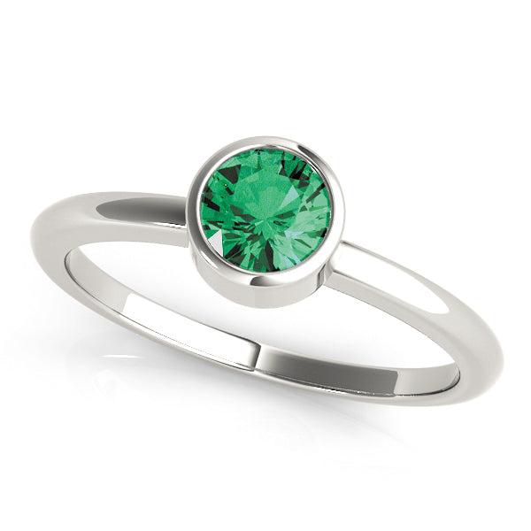 Round Diamond Fashion Ring · 0.10 ct tw